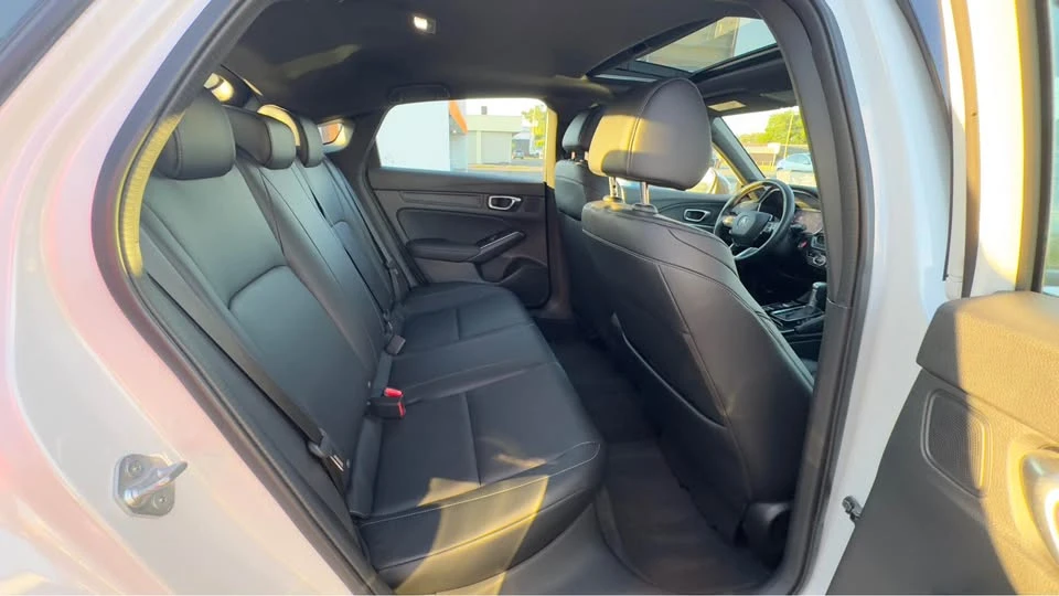 2023 Acura Integra 5th Gen - Image 9 of 10