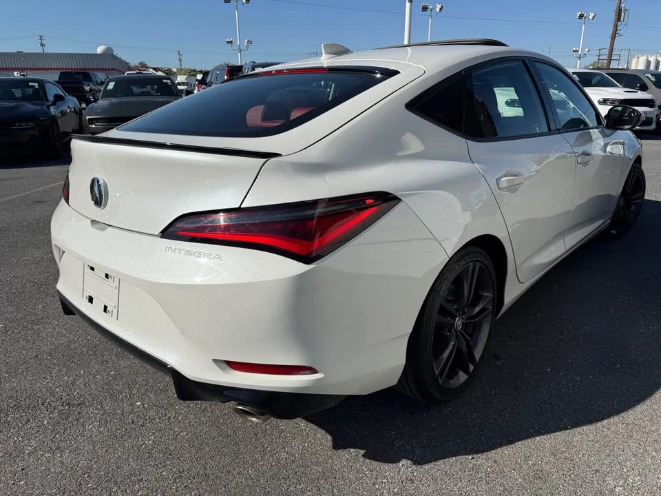 2023 Acura Integra 5th Gen - Image 14 of 17