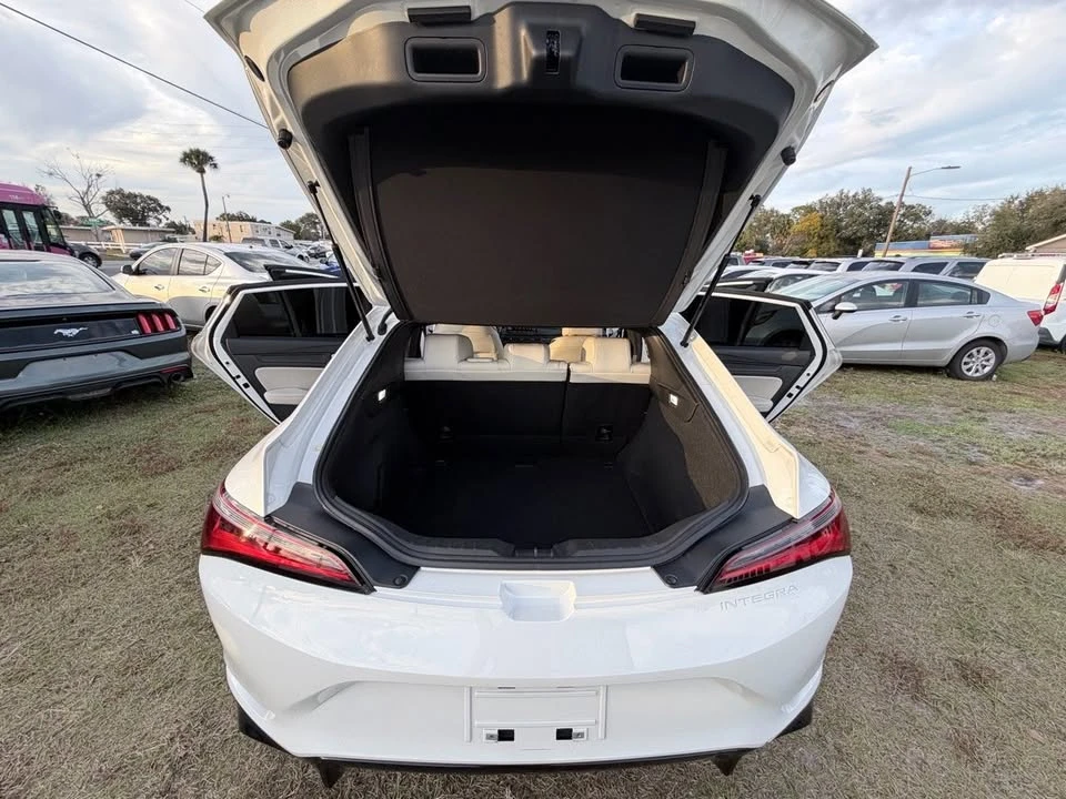 2023 Acura Integra 5th Gen - Image 10 of 14
