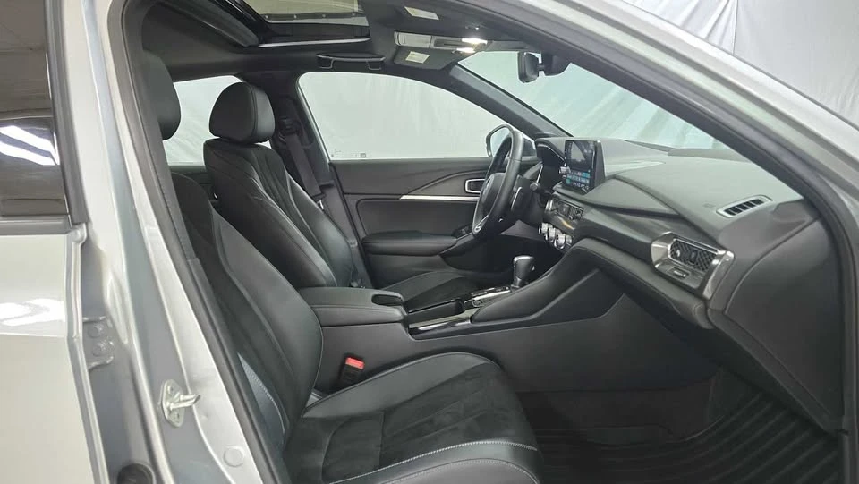 2023 Acura Integra 5th Gen - Image 9 of 19