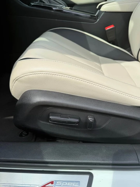 2023 Acura Integra 5th Gen - Image 8 of 10