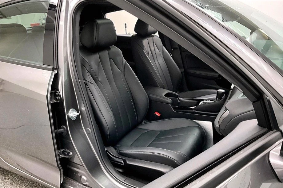 2023 Acura Integra 5th Gen - Image 14 of 18