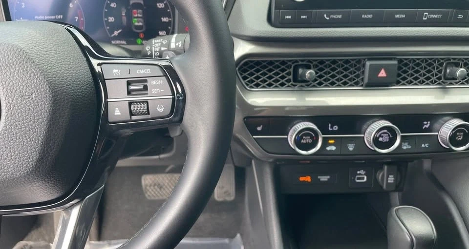 2023 Acura Integra 5th Gen - Image 13 of 18
