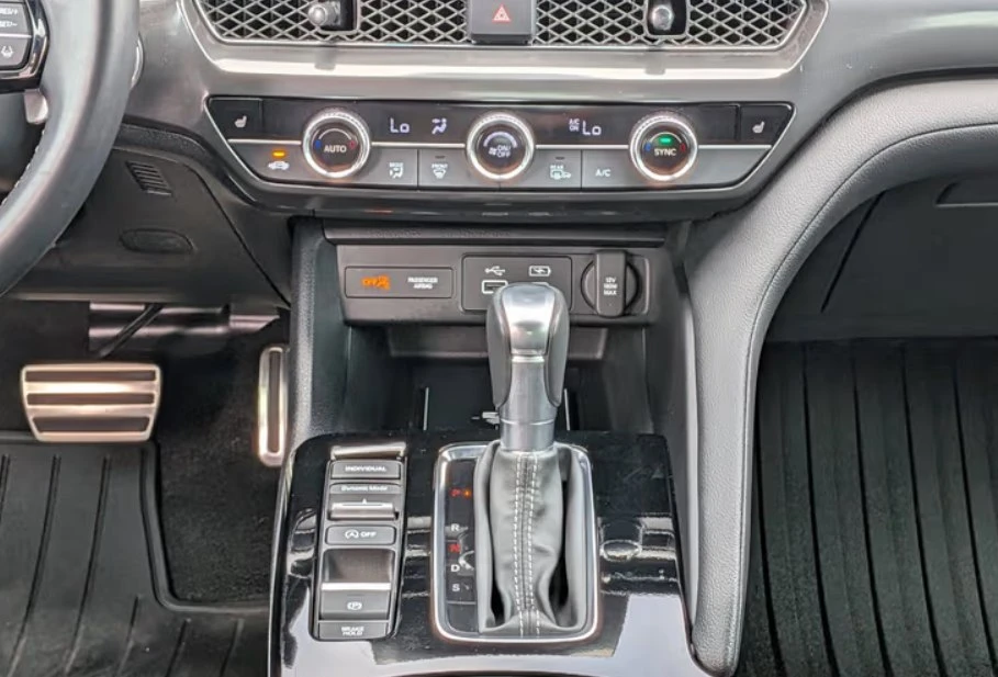 2023 Acura Integra 5th Gen - Image 9 of 12