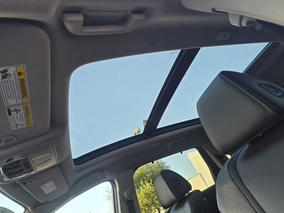 2023 Acura MDX 4th Gen - Image 8 of 18