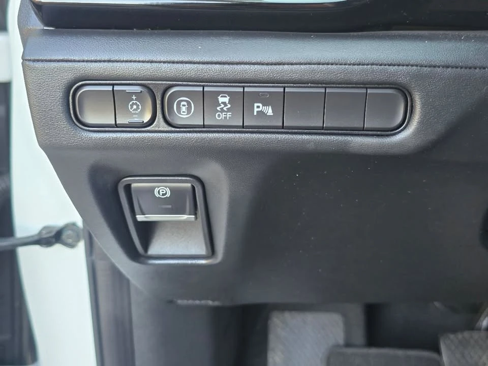 2023 Acura MDX 4th Gen - Image 15 of 18