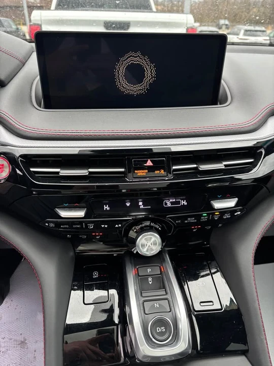 2023 Acura MDX 4th Gen - Image 8 of 9
