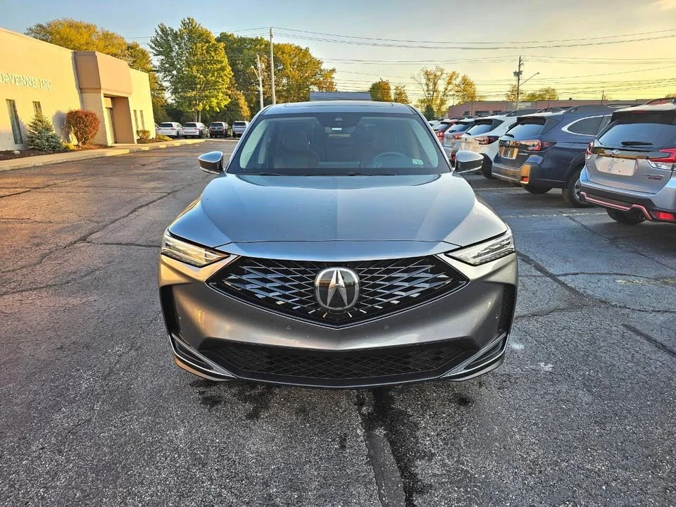 2023 Acura MDX 4th Gen - Image 3 of 17