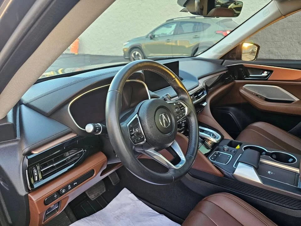 2023 Acura MDX 4th Gen - Image 14 of 17