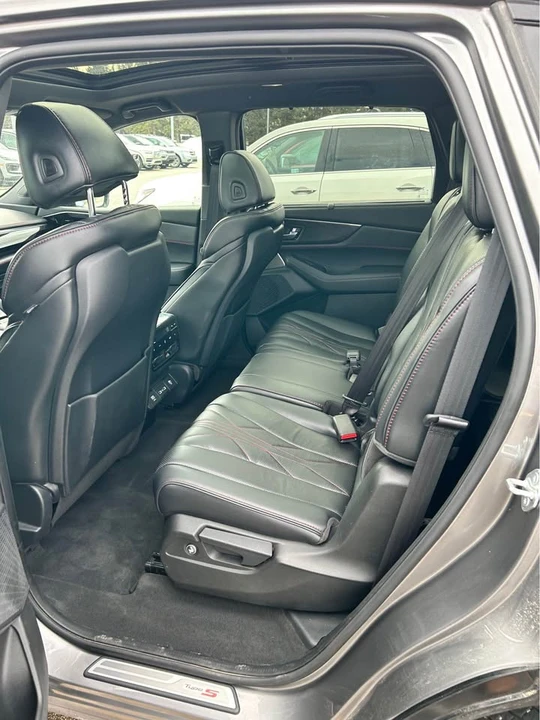 2023 Acura MDX 4th Gen - Image 6 of 12