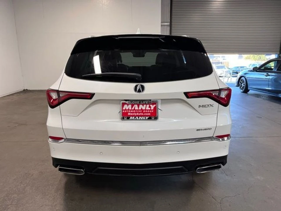 2023 Acura MDX 4th Gen - Image 3 of 20