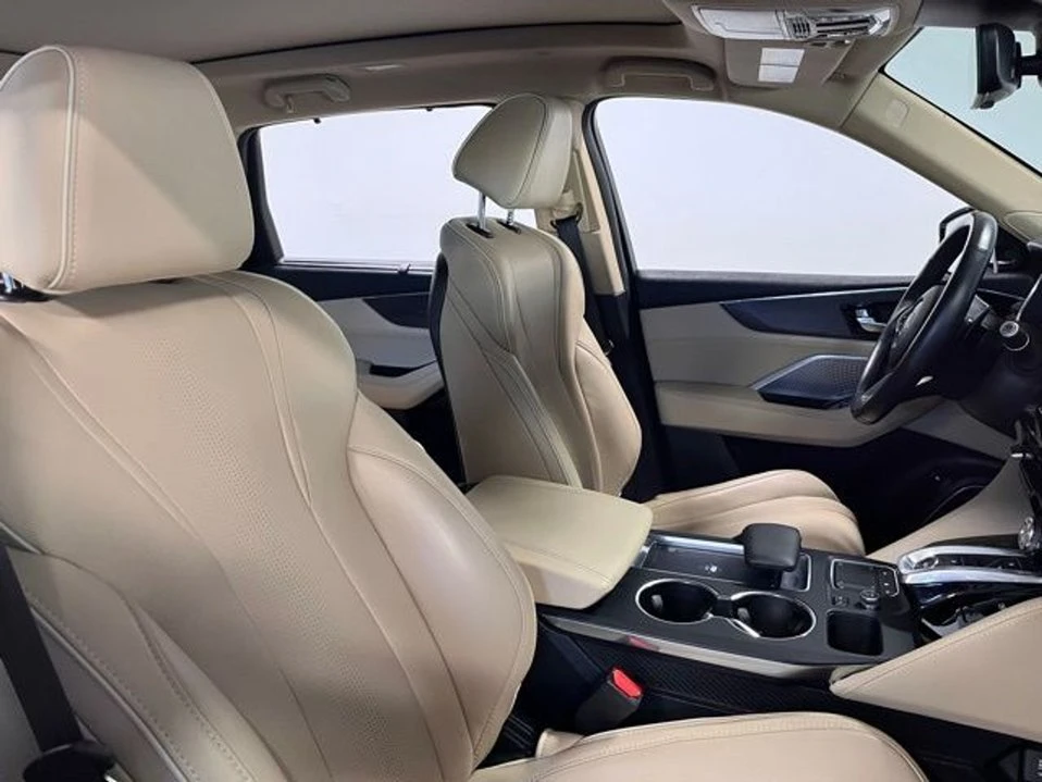 2023 Acura MDX 4th Gen - Image 9 of 20