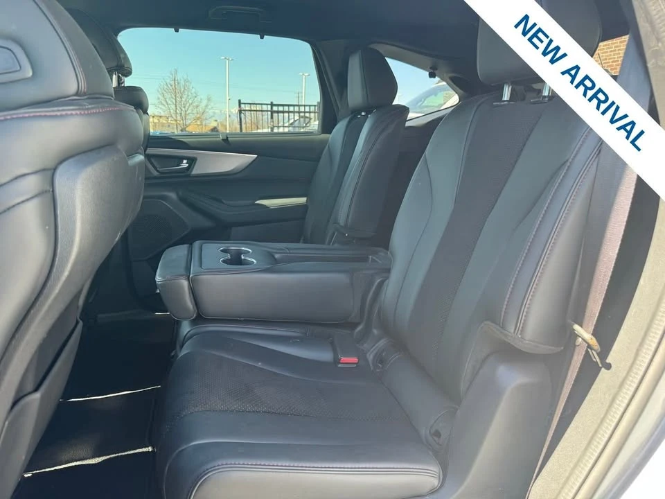 2023 Acura MDX 4th Gen - Image 15 of 20