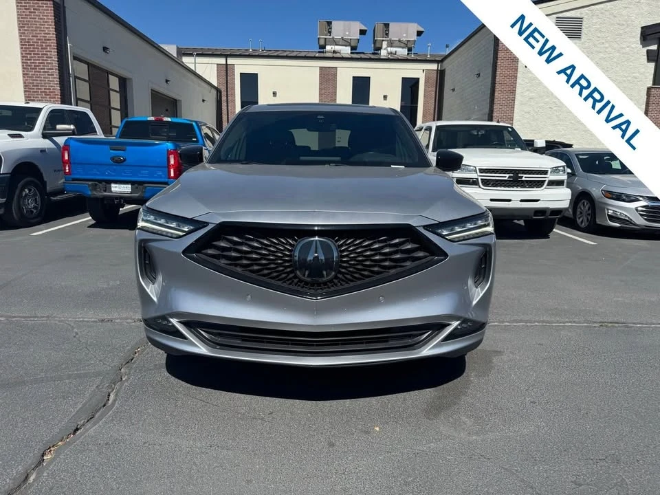 2023 Acura MDX 4th Gen - Image 2 of 20