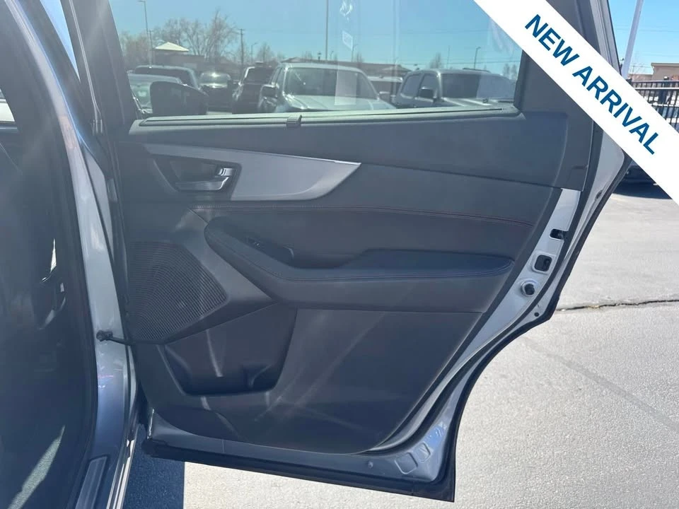 2023 Acura MDX 4th Gen - Image 13 of 20