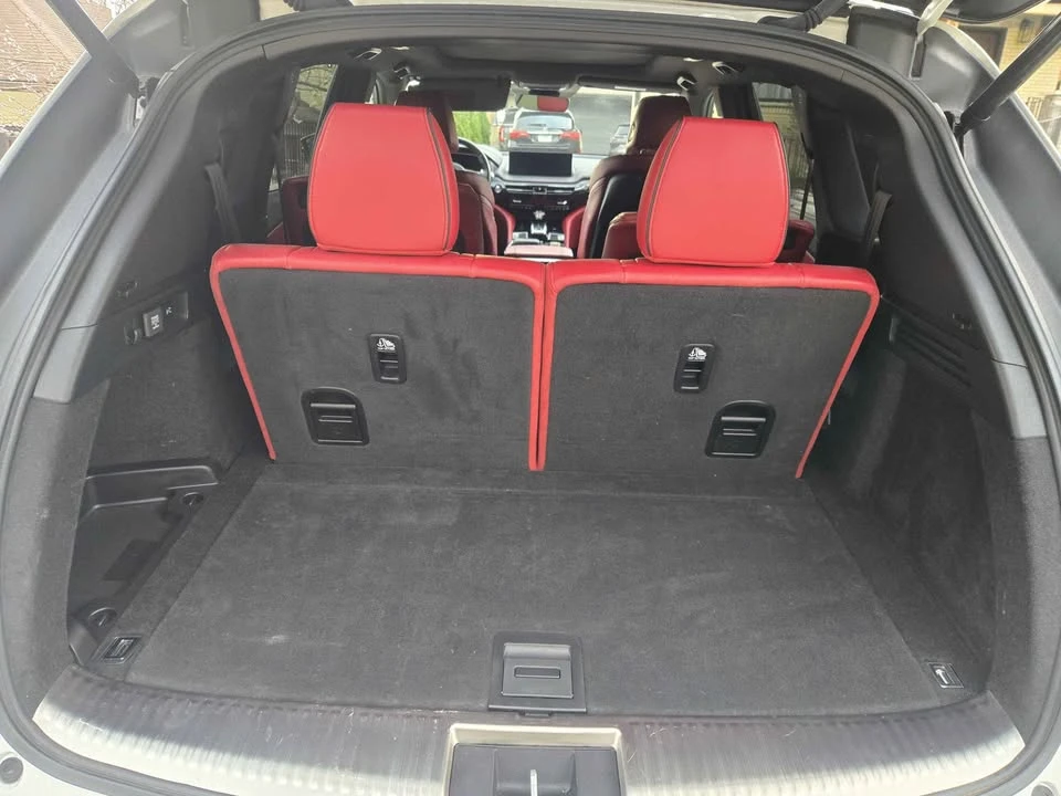 2023 Acura MDX 4th Gen - Image 8 of 16