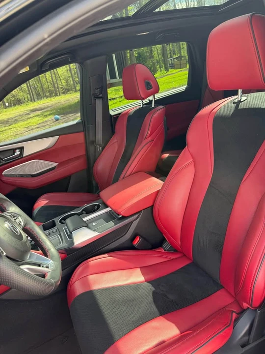 2023 Acura MDX 4th Gen - Image 9 of 14