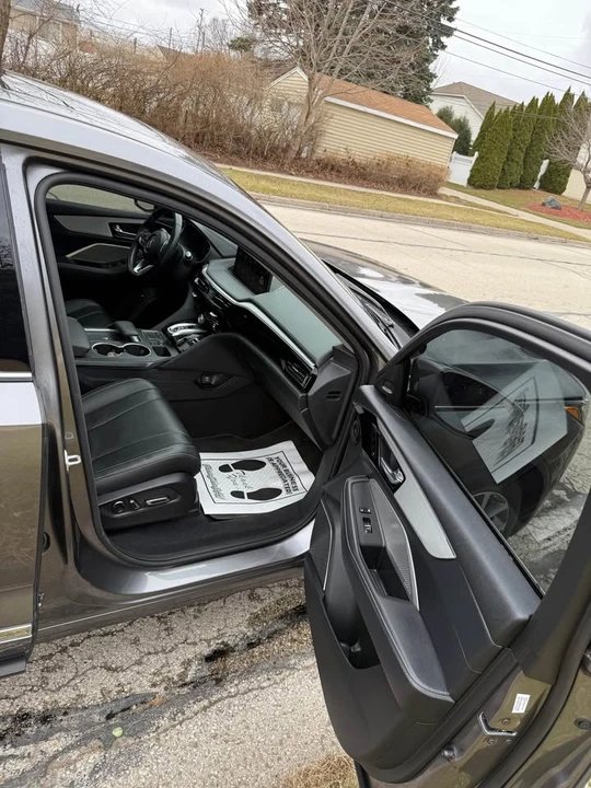 2023 Acura MDX 4th Gen - Image 15 of 20