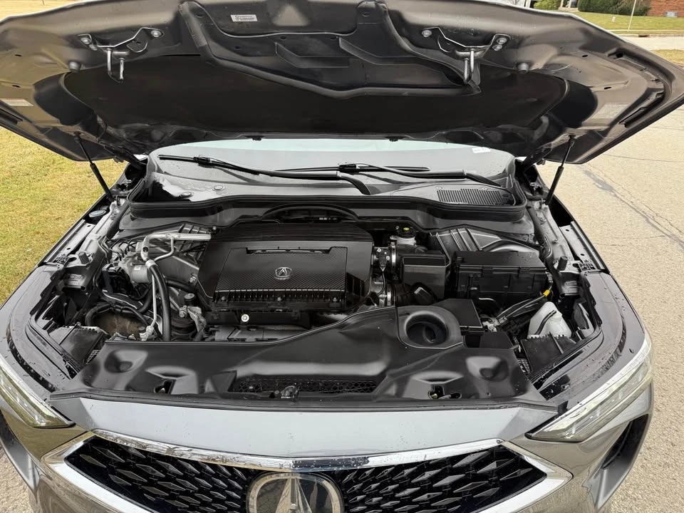 2023 Acura MDX 4th Gen - Image 16 of 20