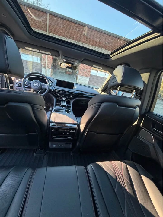 2023 Acura MDX 4th Gen - Image 11 of 20