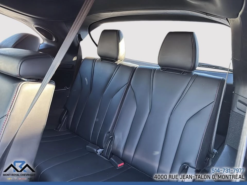 2023 Acura MDX 4th Gen - Image 17 of 20