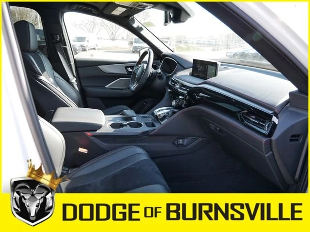2023 Acura MDX 4th Gen - Image 14 of 20