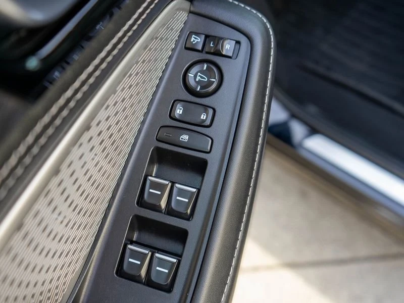2023 Acura MDX 4th Gen - Image 18 of 18