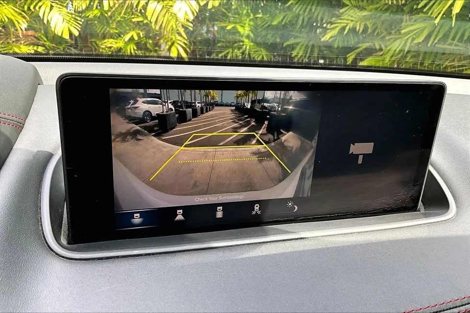 2023 Acura MDX 4th Gen - Image 10 of 12