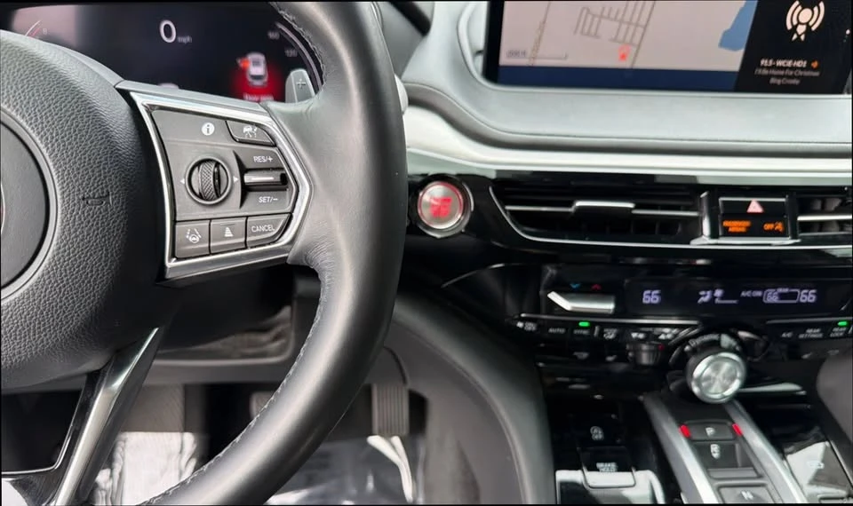 2023 Acura MDX 4th Gen - Image 13 of 20