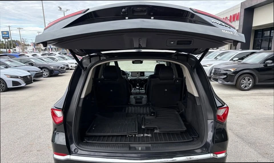 2023 Acura MDX 4th Gen - Image 19 of 20