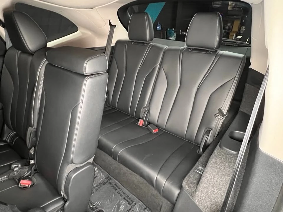 2023 Acura MDX 4th Gen - Image 17 of 20