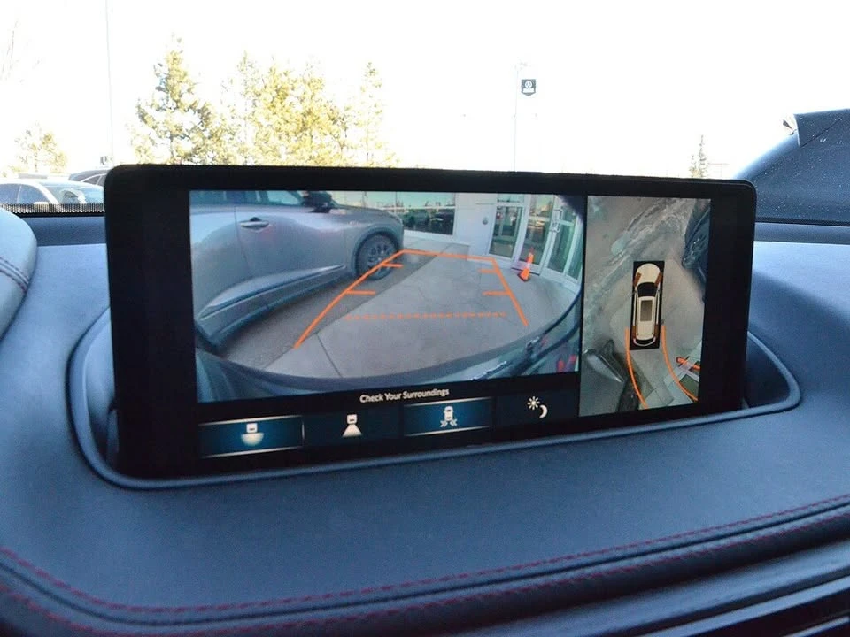 2023 Acura MDX 4th Gen - Image 14 of 20