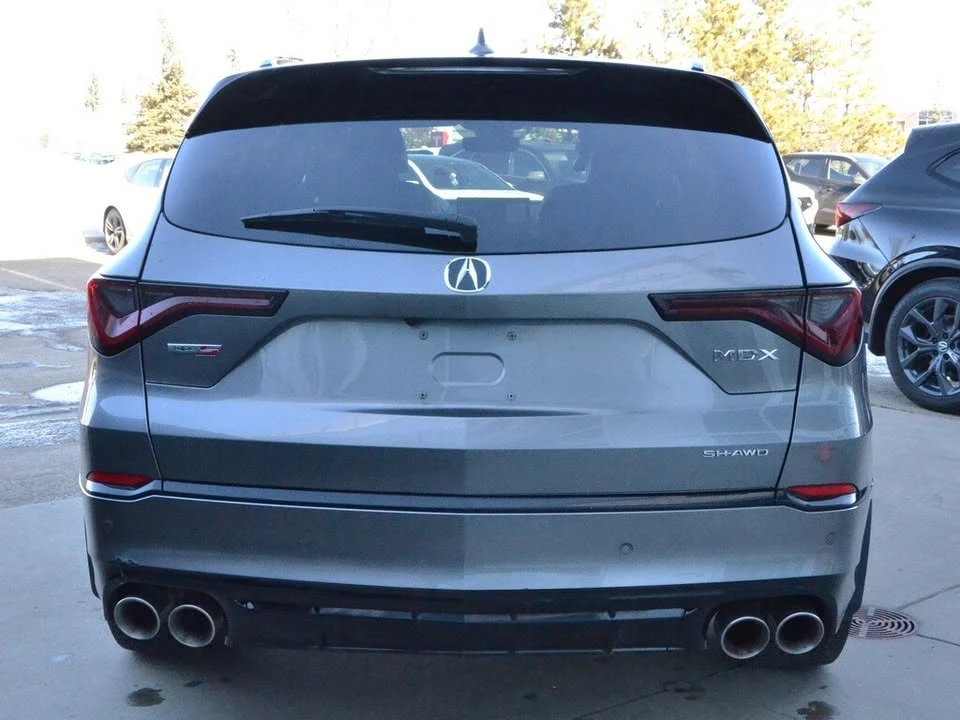2023 Acura MDX 4th Gen - Image 3 of 18