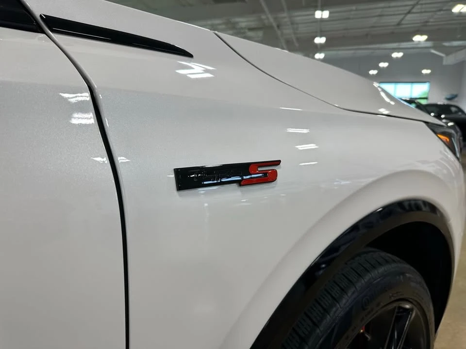 2023 Acura MDX 4th Gen - Image 8 of 20