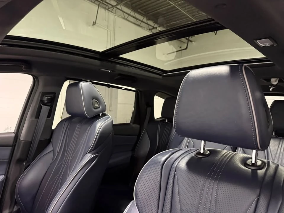 2023 Acura MDX 4th Gen - Image 8 of 15
