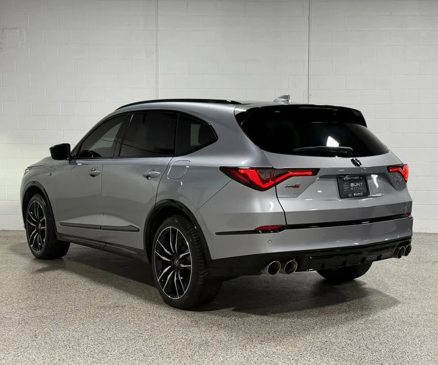 2023 Acura MDX 4th Gen - Image 4 of 15