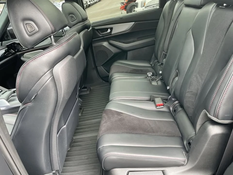 2023 Acura MDX 4th Gen - Image 11 of 15