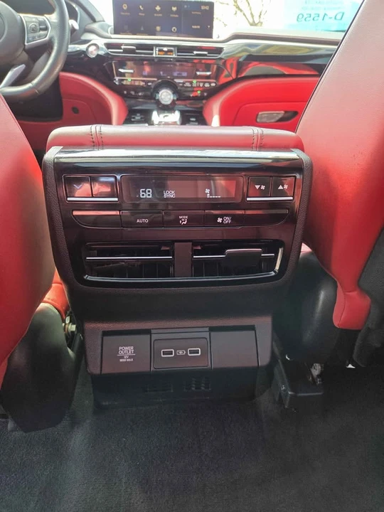 2023 Acura MDX 4th Gen - Image 18 of 20