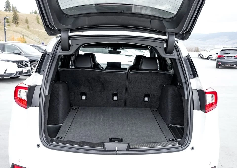 2023 Acura RDX 3rd Gen - Image 6 of 9