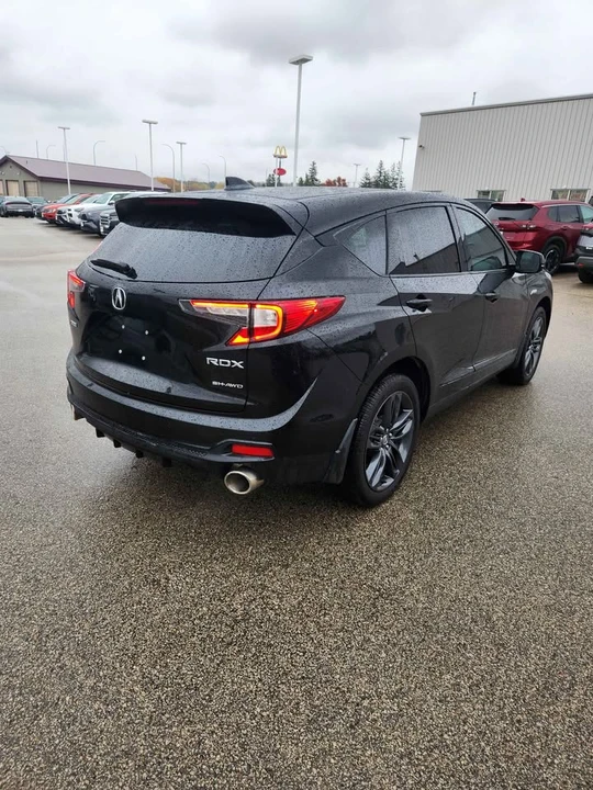 2023 Acura RDX 3rd Gen - Image 5 of 17