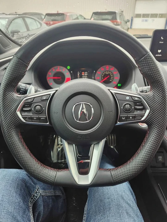 2023 Acura RDX 3rd Gen - Image 12 of 17