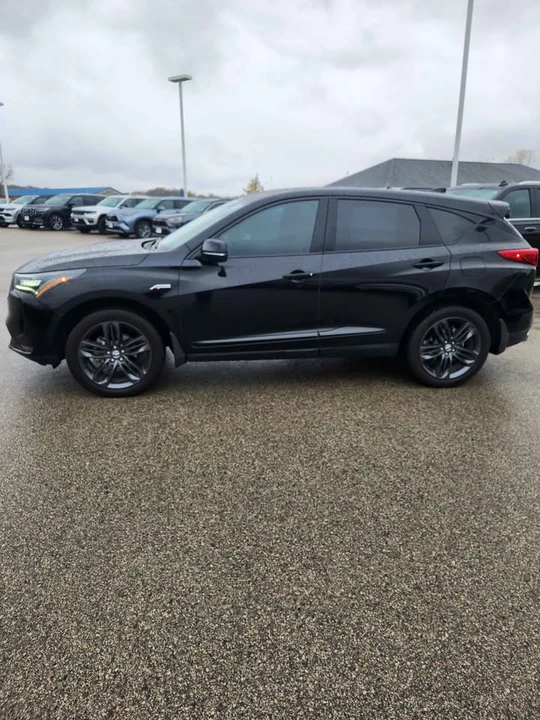 2023 Acura RDX 3rd Gen - Image 3 of 17