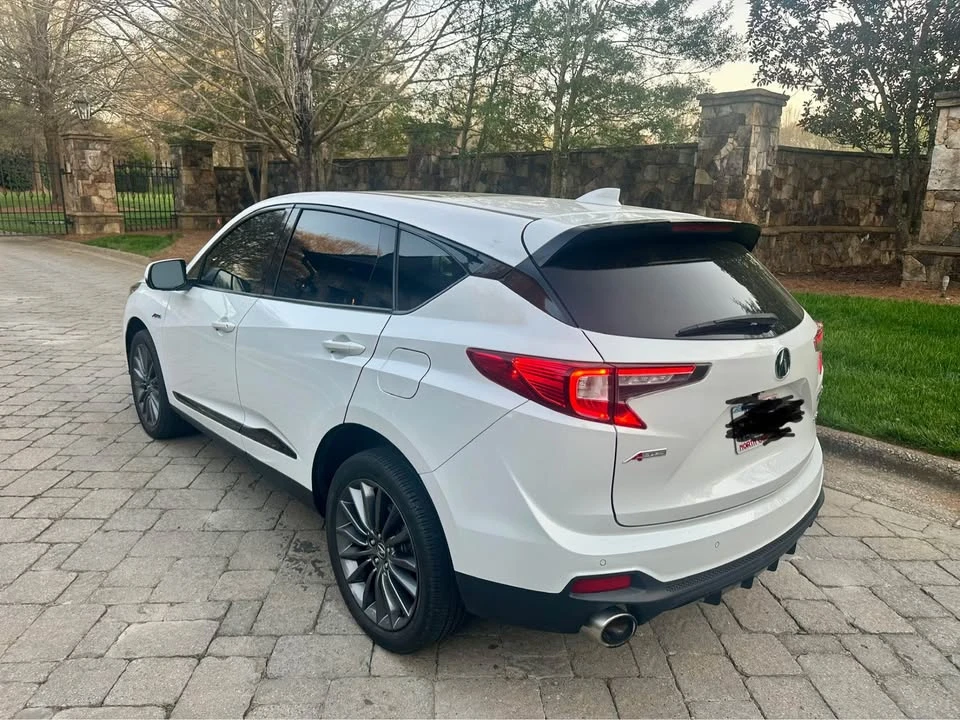 2023 Acura RDX 3rd Gen - Image 8 of 16