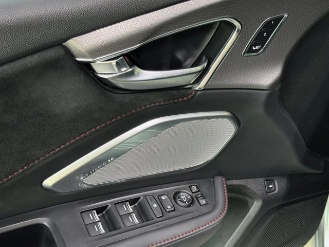 2023 Acura RDX 3rd Gen - Image 12 of 20