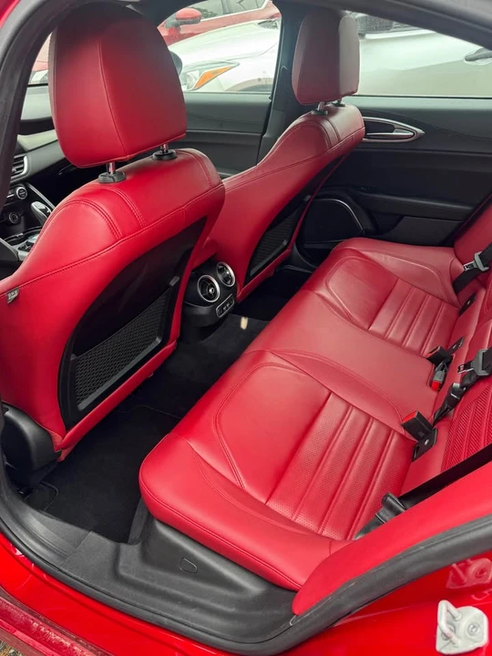 2023 Alfa Romeo 164 - Image 3 of 4