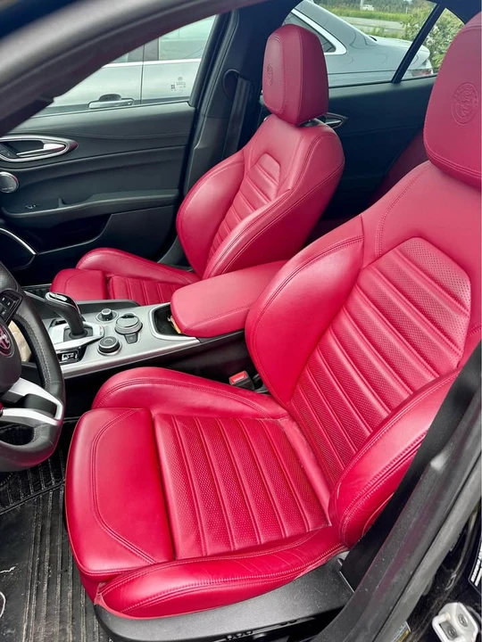 2023 Alfa Romeo Giulia - Image 6 of 7