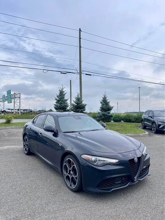 2023 Alfa Romeo Giulia - Image 2 of 7