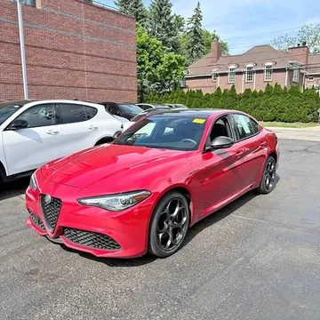 2023 Alfa Romeo Giulia Estrema AWD