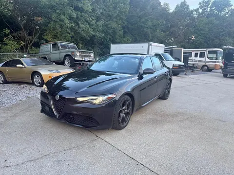 2023 Alfa Romeo Giulia Estrema Sedan 4D
