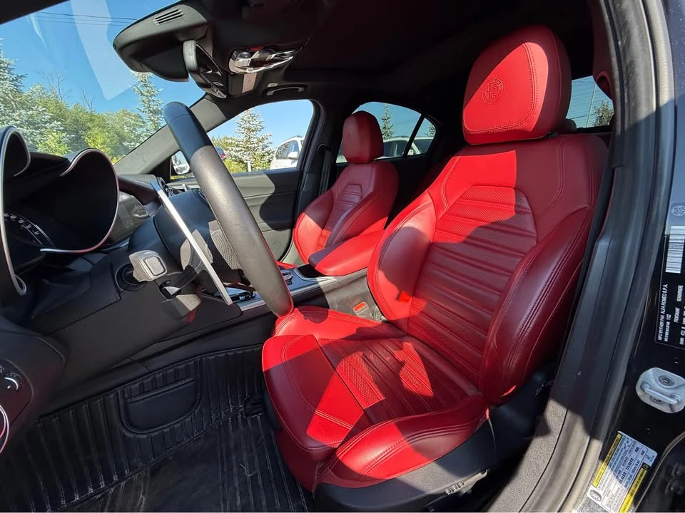 2023 Alfa Romeo Giulia - Image 7 of 12